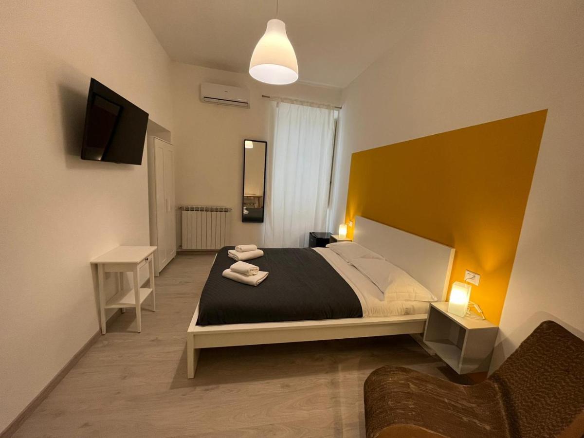 Donna Luisa A Santa Chiara Bed & Breakfast Naples Exterior photo