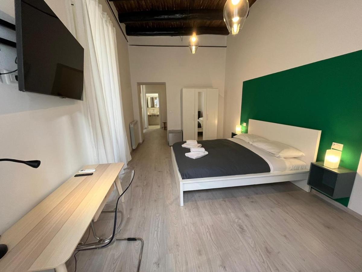 Donna Luisa A Santa Chiara Bed & Breakfast Naples Exterior photo